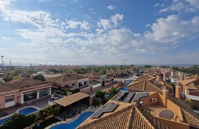 Reventa - Casa Tipo Dúplex - Los Montesinos - La herrada