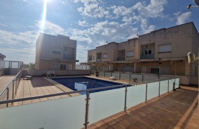 Resale - Casa Tipo Dúplex - Los Montesinos - La herrada