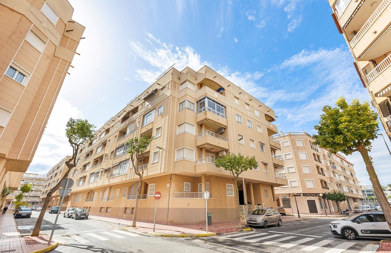 Resale - Apartamento - Guardamar del Segura - Los secanos