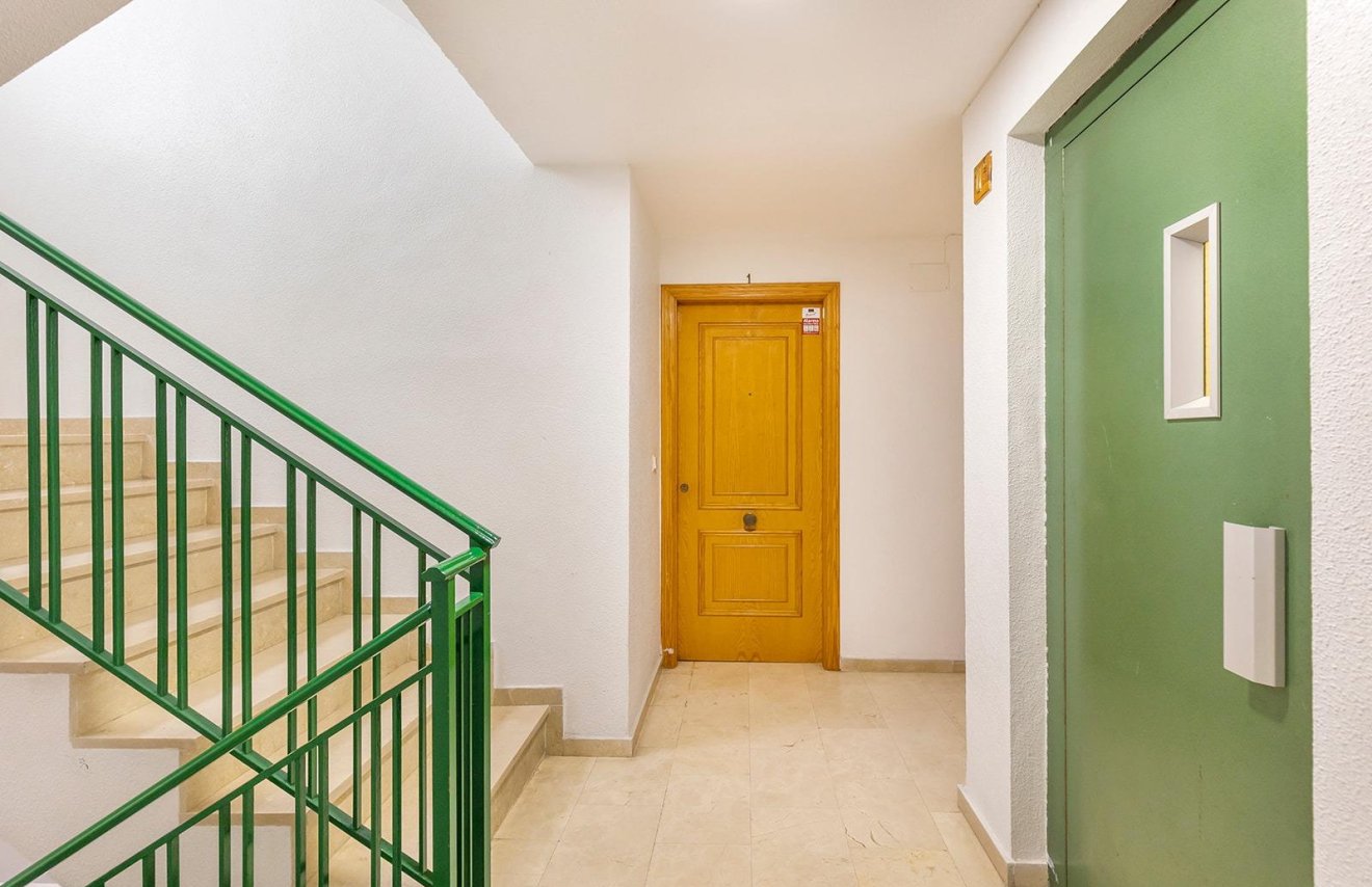 Resale - Apartamento - Guardamar del Segura - Los secanos