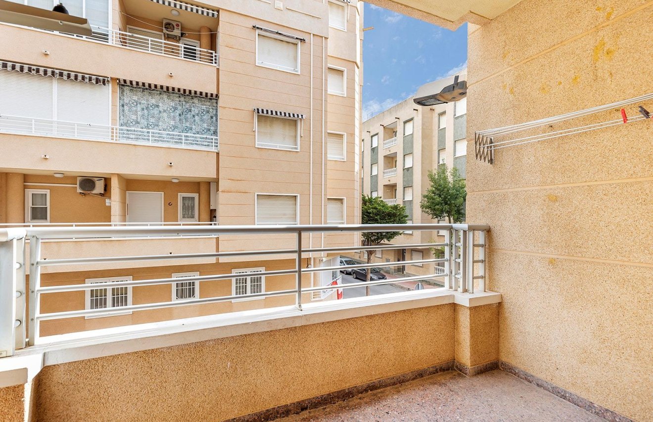 Resale - Apartamento - Guardamar del Segura - Los secanos