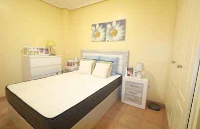 Resale - Apartamento - Torrevieja - Acequion