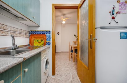 Resale - Apartamento - Torrevieja - Acequion