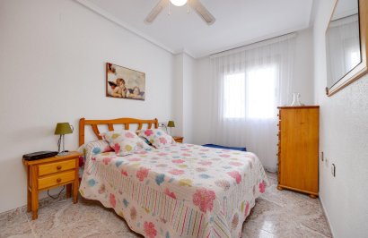 Resale - Apartamento - Torrevieja - Acequion