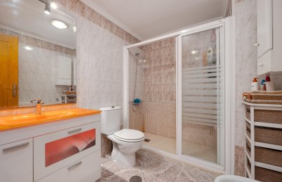 Resale - Apartamento - Torrevieja - Acequion