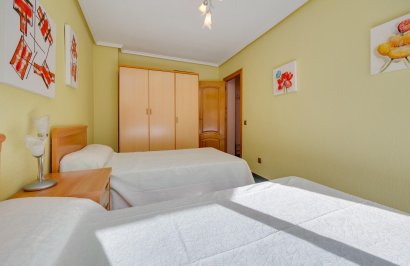 Reventa - Apartamento - Torrevieja - Playa del Cura