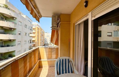 Resale - Apartamento - Torrevieja - Estacion de autobuses