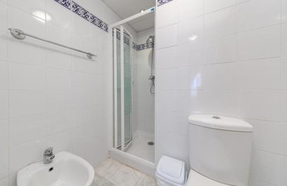 Resale - Apartamento - Torrevieja - Playa de los Locos