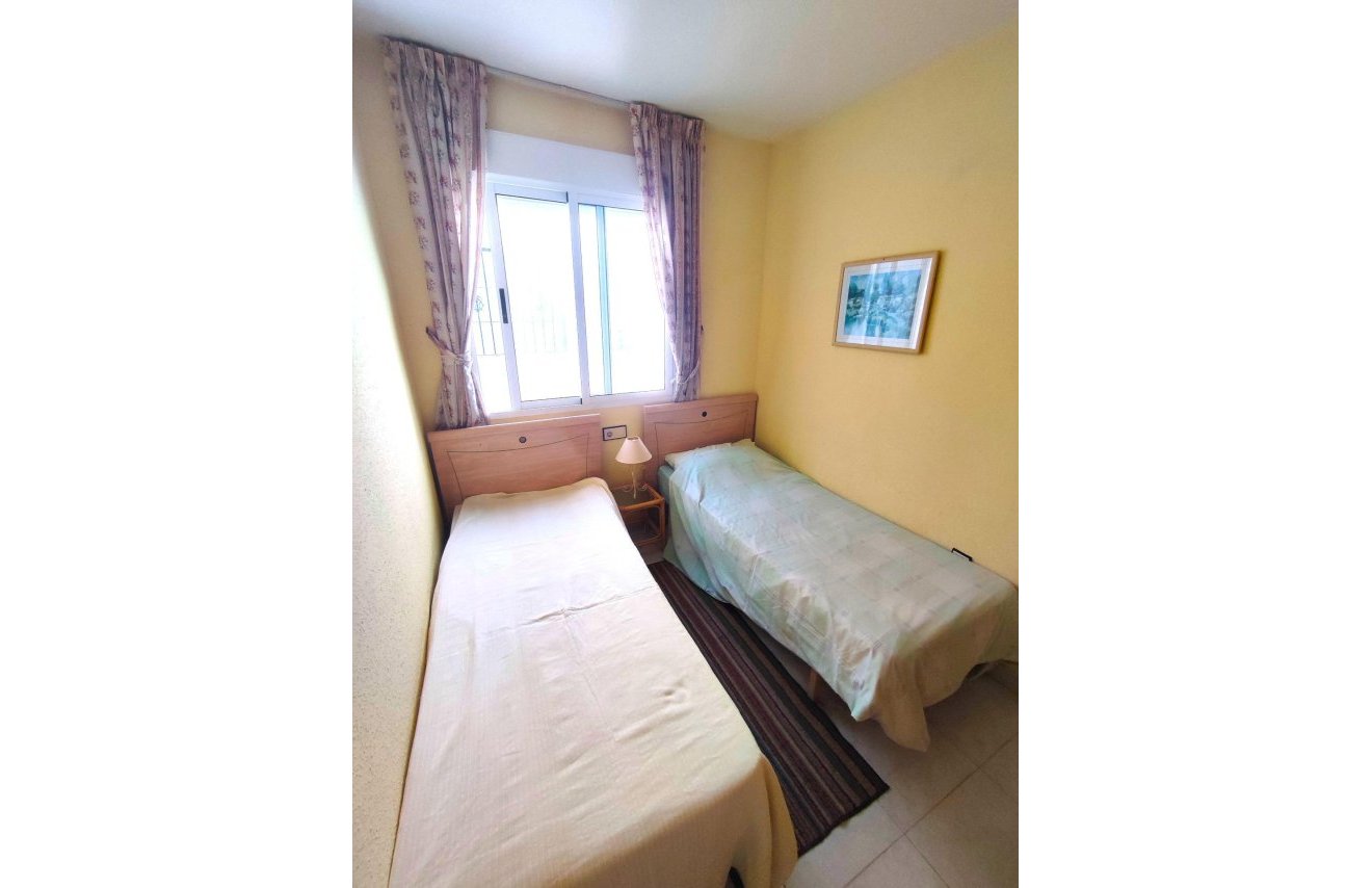 Resale - Bungalow Planta Alta - Torrevieja - Doña ines