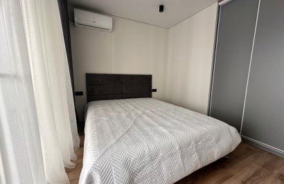 Resale - Apartamento - Torrevieja - Estacion de autobuses