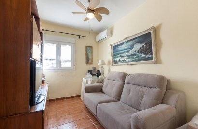 Resale - Apartamento - Torrevieja - Estacion de autobuses