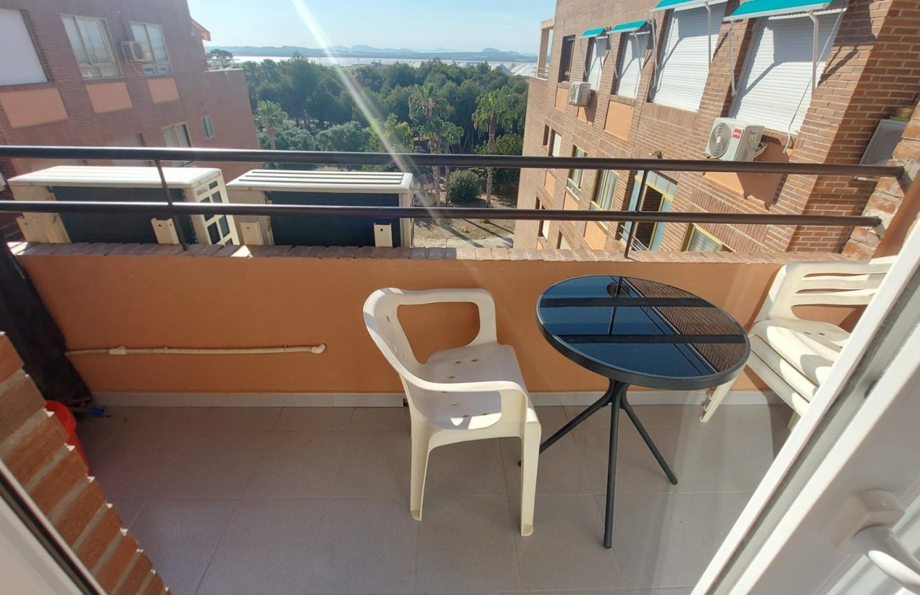 Reventa - Apartamento - Torrevieja - Acequion