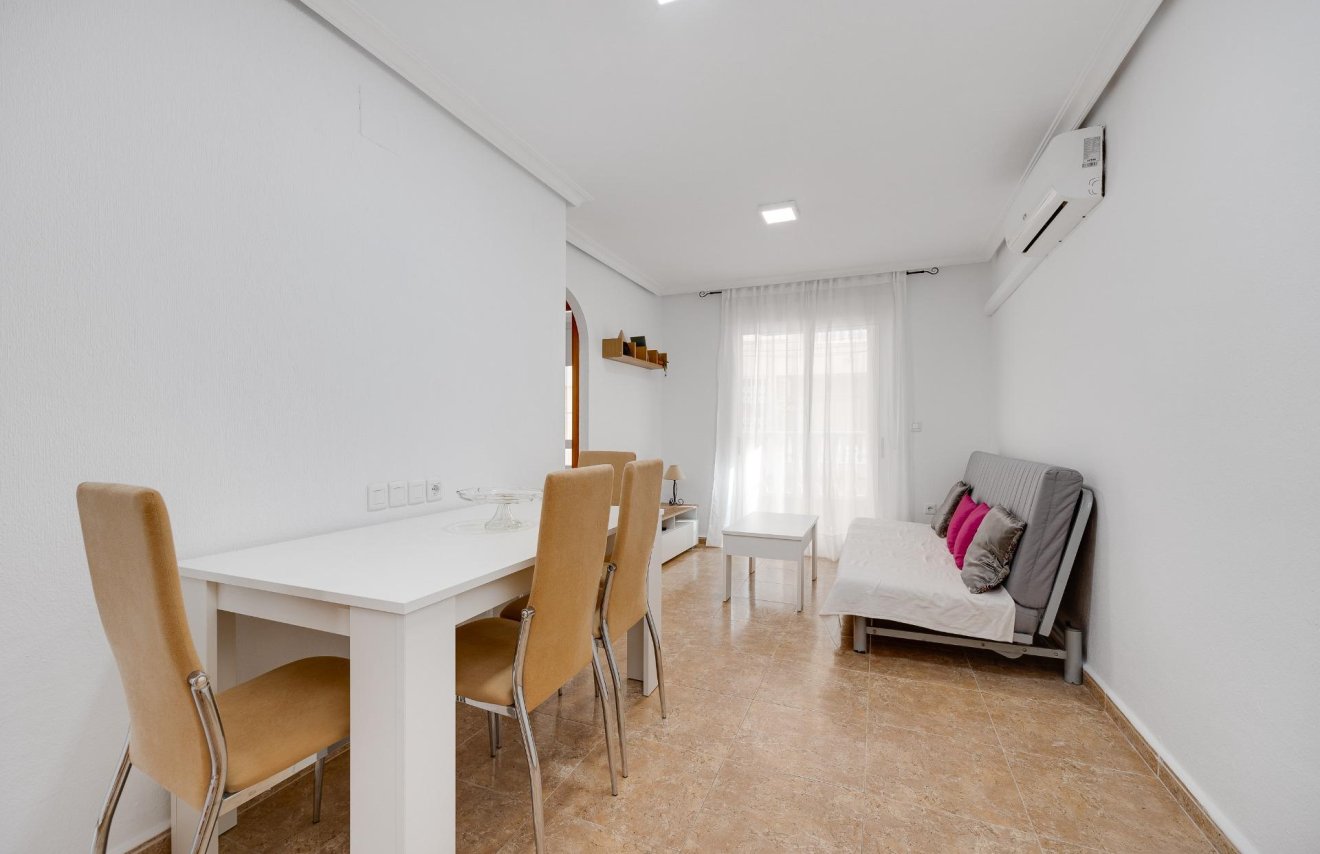 Reventa - Apartamento - Torrevieja - Playa de los Locos