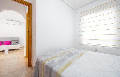 Reventa - Apartamento - Torrevieja - Playa de los Locos